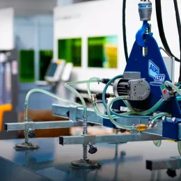 Blechfertigung mit Laserschneiden