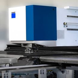 Blechbearbeitung durch präzises Stanzen